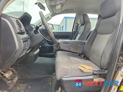 Zdjęcie 7 z 13 samochodu: 2014 TOYOTA TUNDRA SR VIN:5TFRU5F11EX031202 - miniatura