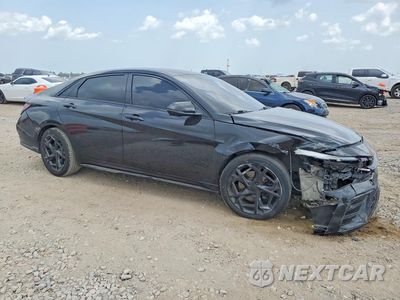Czwarte zdjęcie samochodu z boku: 2025 HYUNDAI ELANTRA N LINE VIN:KMHLR4DFXSU934196 - miniatura