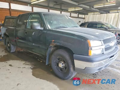 Czwarte zdjęcie samochodu z boku: 2003 CHEVROLET SILVERADO K1500 VIN:1GCEK19V13E298005 - miniatura