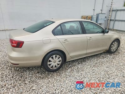 Trzecie zdjęcie samochodu z tyłu: 2016 VOLKSWAGEN JETTA S VIN:3VW267AJ2GM218310 - miniatura