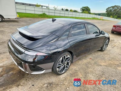 Trzecie zdjęcie samochodu z tyłu: 2024 HYUNDAI IONIQ 6 SEL VIN:KMHM34AC5RA078379 - miniatura