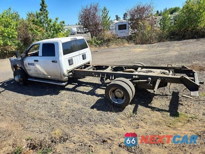 Drugie zdjęcie samochodu z przodu: 2022 RAM 4500 FLATBED TRUCK VIN:3C7WRLFL3NG171978 - miniatura