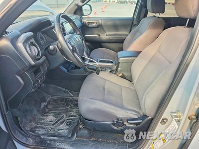 Zdjęcie 7 z 12 samochodu: 2019 TOYOTA TACOMA TRD SPORT VIN:3TMCZ5AN8KM282981 - miniatura