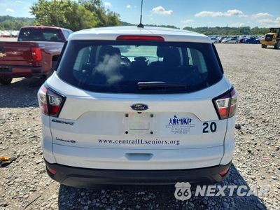 Zdjęcie 6 z 12 samochodu: 2018 FORD ESCAPE S VIN:1FMCU0F77JUA28650 - miniatura