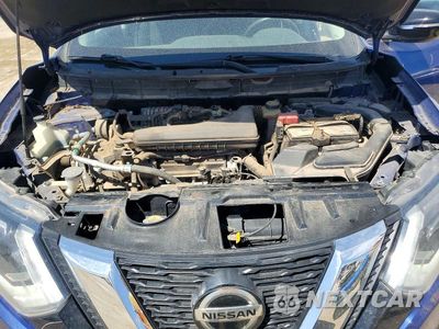Zdjęcie 11 z 12 samochodu: 2018 NISSAN ROGUE SV VIN:KNMAT2MT7JP508681 - miniatura