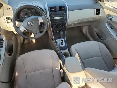 Zdjęcie 8 z 12 samochodu: 2010 TOYOTA COROLLA LE VIN:JTDBU4EE9AJ062145 - miniatura