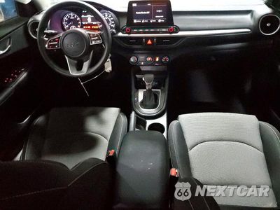 Zdjęcie 8 z 13 samochodu: 2024 KIA FORTE LXS VIN:3KPF24AD0RE758258 - miniatura