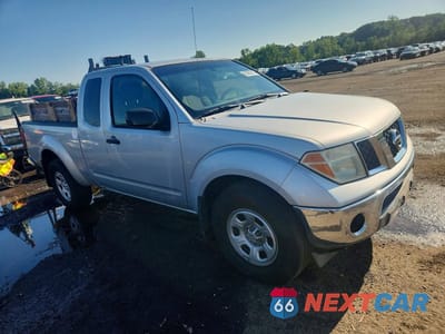Czwarte zdjęcie samochodu z boku: 2006 NISSAN FRONTIER SE VIN:1N6AD06W36C406251 - miniatura