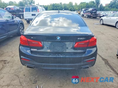 Zdjęcie 6 z 12 samochodu: 2018 BMW 530 XI VIN:WBAJA7C57JWA74323 - miniatura