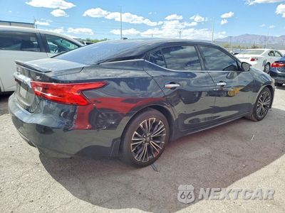Trzecie zdjęcie samochodu z tyłu: 2017 NISSAN MAXIMA 3.5 SL VIN:1N4AA6AP7HC411444 - miniatura