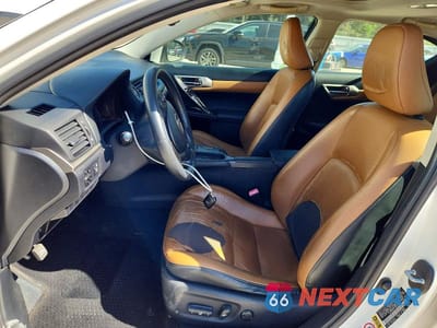 Zdjęcie 7 z 12 samochodu: 2015 LEXUS CT 200 VIN:JTHKD5BHXF2226054 - miniatura
