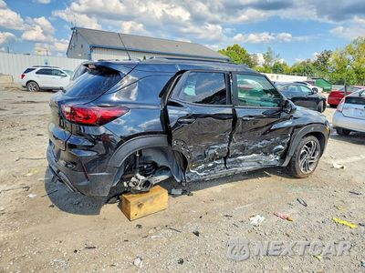 Trzecie zdjęcie samochodu z tyłu: 2025 CHEVROLET TRAILBLAZER RS VIN:KL79MUSL7SB158284 - miniatura