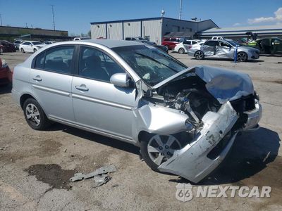 Czwarte zdjęcie samochodu z boku: 2008 HYUNDAI ACCENT GLS VIN:KMHCN46C68U214983 - miniatura
