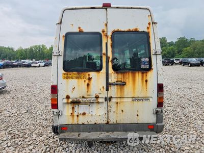 Zdjęcie 6 z 12 samochodu: 2006 DODGE SPRINTER 2500 DELIVERY VAN VIN:WD0PD644565936301 - miniatura