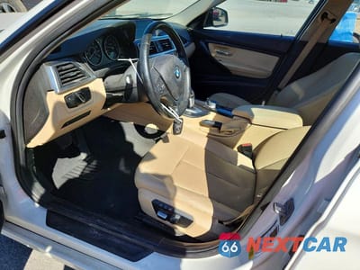 Zdjęcie 7 z 12 samochodu: 2018 BMW 320 I VIN:WBA8A9C56JAH12066 - miniatura