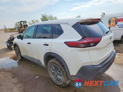 Drugie zdjęcie samochodu z przodu: 2021 NISSAN ROGUE S VIN:5N1AT3AB0MC695528 - miniatura