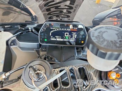 Zdjęcie 7 z 9 samochodu: 2016 YAMAHA YZFR1S VIN:JYARN42E3GA000597 - miniatura