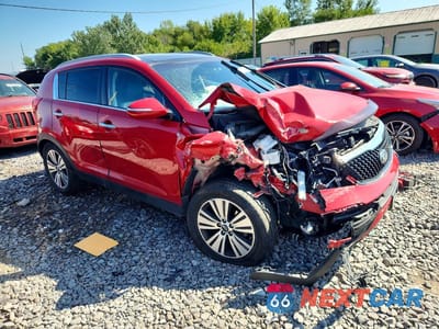 Czwarte zdjęcie samochodu z boku: 2014 KIA SPORTAGE EX VIN:KNDPCCAC5E7616212 - miniatura