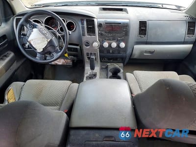 Zdjęcie 8 z 12 samochodu: 2010 TOYOTA TUNDRA DOUBLE CAB SR5 VIN:5TFUM5F12AX015420 - miniatura