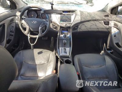 Zdjęcie 8 z 13 samochodu: 2013 HYUNDAI ELANTRA LIMITED VIN:5NPDH4AE2DH209700 - miniatura