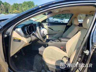 Zdjęcie 7 z 13 samochodu: 2015 KIA OPTIMA LX VIN:5XXGM4A77FG442089 - miniatura