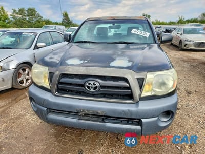 Piąte zdjęcie samochodu w środku: 2008 TOYOTA TACOMA BASE VIN:5TENX22N38Z532747 - miniatura