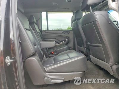Zdjęcie 11 z 13 samochodu: 2017 CHEVROLET SUBURBAN K1500 LT VIN:1GNSKHKC6HR308121 - miniatura