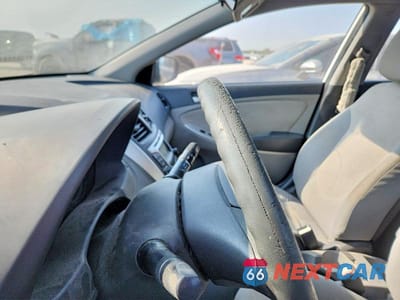 Zdjęcie 9 z 12 samochodu: 2012 HYUNDAI ACCENT GS VIN:KMHCT5AE2CU025485 - miniatura