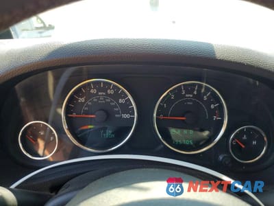 Zdjęcie 9 z 13 samochodu: 2013 JEEP WRANGLER UNLIMITED SAHARA VIN:1C4BJWEGXDL548221 - miniatura