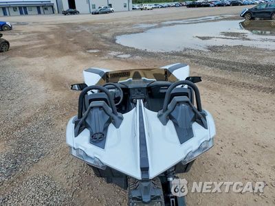 Zdjęcie 6 z 9 samochodu: 2024 POLARIS SLINGSHOT S WITH TECHNOLOGY PACKAGE VIN:57XAATGD4R8163025 - miniatura