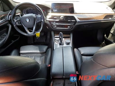 Zdjęcie 8 z 12 samochodu: 2019 BMW 530 I VIN:WBAJA5C5XKG900790 - miniatura