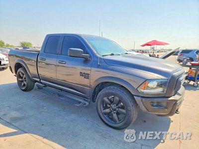Czwarte zdjęcie samochodu z boku: 2019 RAM 1500 CLASSIC SLT VIN:1C6RR6GG7KS698219 - miniatura
