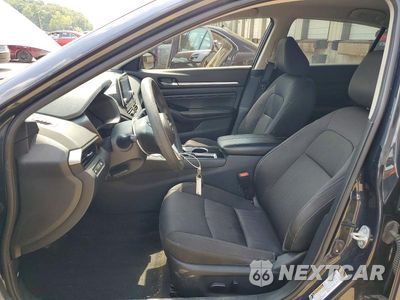 Zdjęcie 7 z 13 samochodu: 2021 NISSAN ALTIMA SV VIN:1N4BL4DV7MN415182 - miniatura