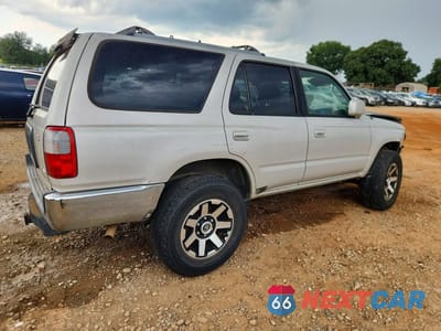Trzecie zdjęcie samochodu z tyłu: 1999 TOYOTA 4RUNNER SR5 VIN:JT3GN86R2X0095289 - miniatura