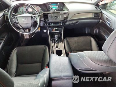 Zdjęcie 8 z 12 samochodu: 2016 HONDA ACCORD SPORT VIN:1HGCR2F51GA176918 - miniatura