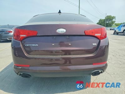 Zdjęcie 6 z 12 samochodu: 2012 KIA OPTIMA LX VIN:5XXGM4A72CG069152 - miniatura