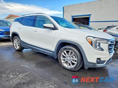Czwarte zdjęcie samochodu z boku: 2022 GMC TERRAIN SLT VIN:3GKALPEV2NL188642 - miniatura