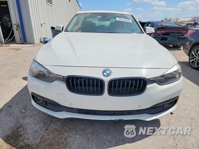 Piąte zdjęcie samochodu w środku: 2017 BMW 320 I VIN:WBA8E1G30HNU16331 - miniatura