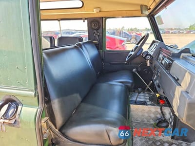 Zdjęcie 11 z 13 samochodu: 1983 LAND ROVER DEFENDER VIN:VSELBABG2AZ102639 - miniatura