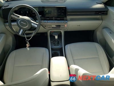 Zdjęcie 8 z 13 samochodu: 2025 HYUNDAI KONA SEL VIN:KM8HB3AB1SU336293 - miniatura