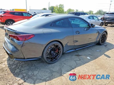 Trzecie zdjęcie samochodu z tyłu: 2025 BMW M4 COMPETITION VIN:WBS33HK03SCS96674 - miniatura