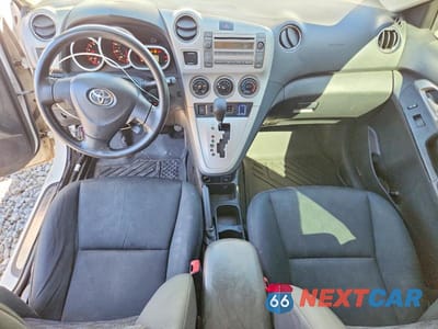 Zdjęcie 8 z 12 samochodu: 2010 TOYOTA MATRIX BASE VIN:2T1KU4EE8AC309585 - miniatura
