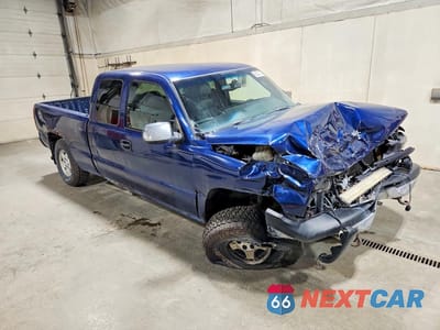 Czwarte zdjęcie samochodu z boku: 2001 CHEVROLET SILVERADO K1500 VIN:1GCEK19T81E221207 - miniatura
