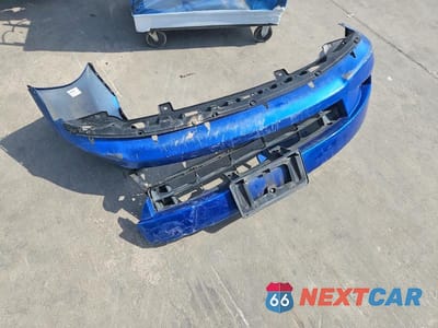 Zdjęcie 12 z 13 samochodu: 2008 HONDA FIT VIN:JHMGD38468S033675 - miniatura