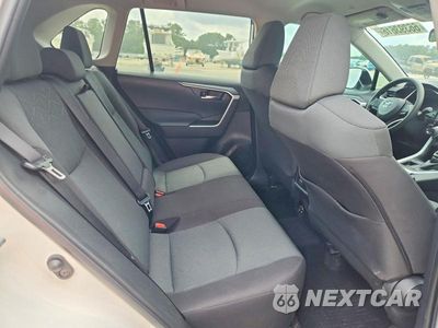 Zdjęcie 11 z 13 samochodu: 2024 TOYOTA RAV4 XLE VIN:2T3W1RFV5RC286064 - miniatura