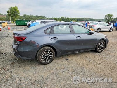 Trzecie zdjęcie samochodu z tyłu: 2024 KIA FORTE LXS VIN:3KPF24AD5RE811990 - miniatura