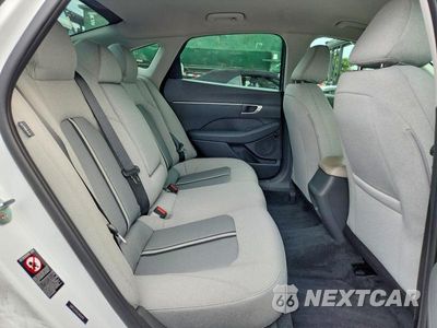 Zdjęcie 10 z 12 samochodu: 2020 HYUNDAI SONATA SEL VIN:5NPEL4JA1LH054295 - miniatura