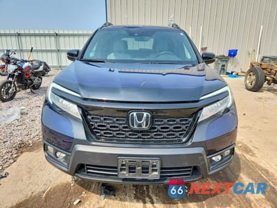 Piąte zdjęcie samochodu w środku: 2021 HONDA PASSPORT TOURING VIN:5FNYF8H93MB015165 - miniatura