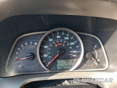 Zdjęcie 9 z 13 samochodu: 2013 TOYOTA RAV4 XLE VIN:2T3WFREV4DW062973 - miniatura