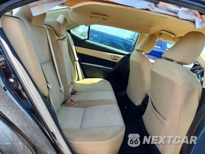 Zdjęcie 10 z 12 samochodu: 2018 TOYOTA COROLLA LE VIN:5YFBURHEXJP852347 - miniatura